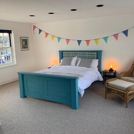 Hill House - Mews Town House, In A Quiet Private Close, In The City Centre Of Inverness. Exteriör bild